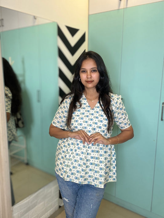 White short kurta with lining