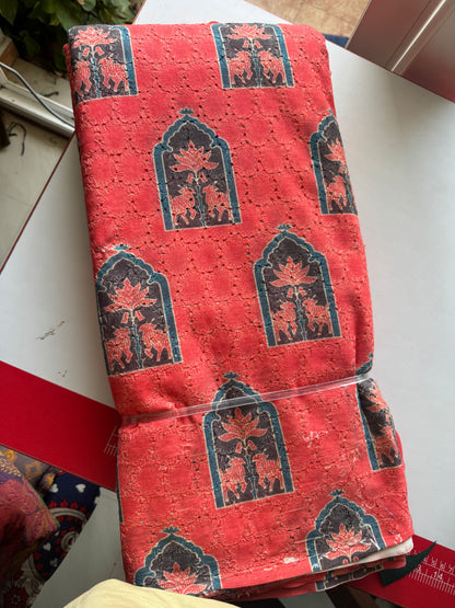Red Hakoba Maxi